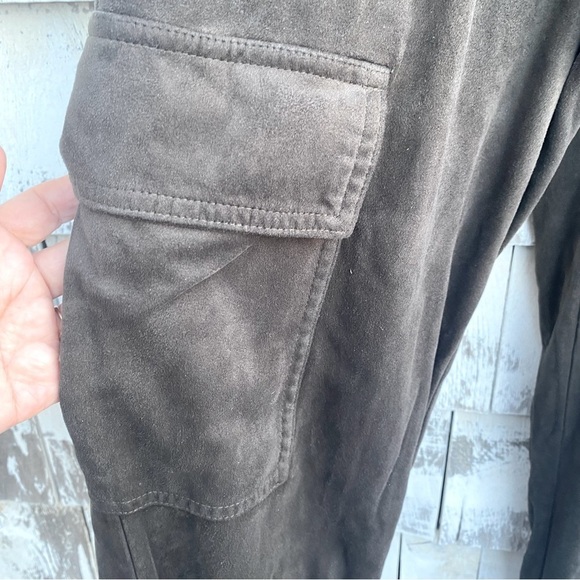 Zara Velvet Cargo Winter Green/Olive Joggers - Picture 4 of 7